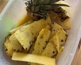 A picture of step 2 of Tepache experiment - fermented pineapple drink.