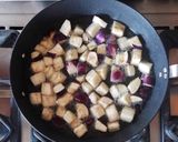 A picture of step 2 of Caponata 🌷.