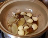 A picture of step 2 of Three Cup Chicken (San Bei Ji).