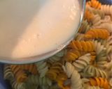 Foto del paso 5 de la receta: Pastas: Gratinado de fideos tirabuzón con salsa bechamel/salsa blanca