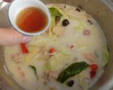 รูปขั้นตอนการทำที่ 4 ของ ต้มข่าไก่ (ไม่เผ็ดสำหรับเด็ก)