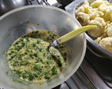 Foto del paso 2 de la receta: Buñuelos de coliflor light