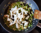 Foto del paso 3 de la receta: Tortilla de bacalao Koldo al estilo Sidrería