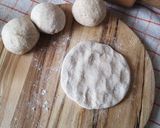 A picture of step 6 of Aalo bharay parathay.