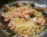 Foto langkah ke 5 dari resep AGLIO-LIO spaghetti.