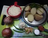 राईस  पोटातो बुलेट (rice potato bullet recipe in marathi) रेसिपी स्टेप 1 फोटो 