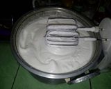 Foto langkah ke 2 dari resep Es Krim Rumahan Enak.
