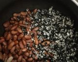 A picture of step 1 of Dal makhani.