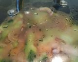 Une image de l'étape 5 de Les fruits de la mer au concombre.