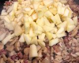 Csirkemell pikáns gombaraguval egybesütve recept fázis 2 fotója