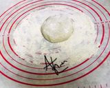 A picture of step 2 of Steps for perfect jowar roti.