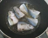 Foto langkah ke 4 dari resep Balado ikan kembung dan pete.