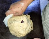 Foto del paso 4 de la receta: Pan en Rosca de Frutos Secos