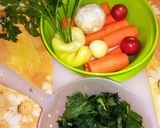 Kacsaaprólék leves eperlevél tésztával recept fázis 1 fotója