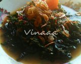 Foto langkah ke 6 dari resep Daun Singkong Tumis Pedas.