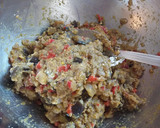 Foto del paso 3 de la receta: Hamburguesa de berenjena y pimiento de piquillo