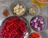 Foto langkah ke 1 dari resep Bumbu Dasar Merah Pedas #634.