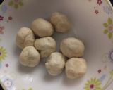 A picture of step 6 of Veg cheese empanadas.