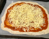 Foto del paso 1 de la receta: Pizza de bacon, pimientos asados, trigueros y mucho más