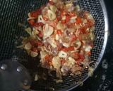 Foto langkah ke 3 dari resep Udang Goreng Sambal Embe.