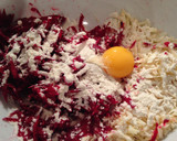 A picture of step 2 of Smoked Salmon with Beetroot Parsnip Rosti.