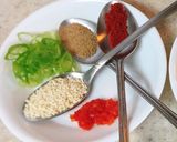 A picture of step 3 of Crispy chicken skin with spicy sauce.