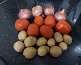 દમઆલુ (Dum Aloo Recipe in Gujarati) રેસીપી સ્ટેપ1ફોટો