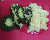 Foto del paso 1 de la receta: Calabacín relleno con quinoa