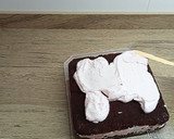 Foto del paso 7 de la receta: Tarta de chocolate y fresa para el día de la madre