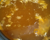 Foto del paso 2 de la receta: Sopa de pan, ajos y nueces