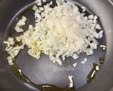Foto del paso 1 de la receta: Empanada de habas 🫘 baby con queso cottage