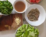 Hình bước làm 2 của món Canh chua tôm thanh mát