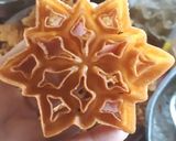 Foto langkah ke 3 dari resep Kembang goyang.
