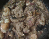 Foto del paso 4 de la receta: Setas con gambas en salsa