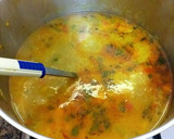 Foto del paso 18 de la receta: Sopa de mariscos a los tres caldos e infusionada con azafrán