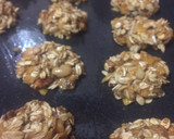 Foto del paso 5 de la receta: Galletitas de granola sin harina