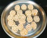 A picture of step 1 of CHINESE LOTUS ROOT STIR FRY (Lotus stem stir fry).