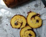 Foto langkah ke 5 dari resep Bolu gulung ekonomis 6 telur.
