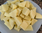 Foto del paso 6 de la receta: Jamoncitos de pollo con patatas estofadas