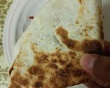 Gambar langkah 4 resipi Tortilla Wrap Malas ala Hot n Roll.