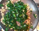 Foto del paso 3 de la receta: Albóndigas de pollo en salsa de Espinacas