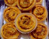 Foto langkah ke 7 dari resep Bread Bolognese Rolls.