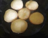 A picture of step 2 of Mahamri ya iliki na tui la nazi #4wkschallenge#charityrecipe#.