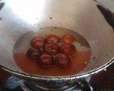 A picture of step 4 of Shakarkand ke gulab jamun.
