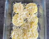 Une image de l'étape 1 de Gratin de pommes de terre et de chou-fleur.