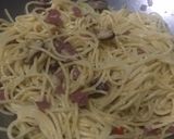 Foto langkah ke 2 dari resep Spaghetti aglio olio.