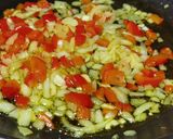 Foto del paso 1 de la receta: Arroz con calamares y langostinos