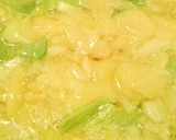 Foto del paso 2 de la receta: Tortilla de bacalao con alcachofas
