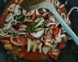 Foto langkah ke 6 dari resep 153. Cumi-cumi Saus Padang.