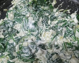 Foto del paso 3 de la receta: Omelette relleno de espinaca